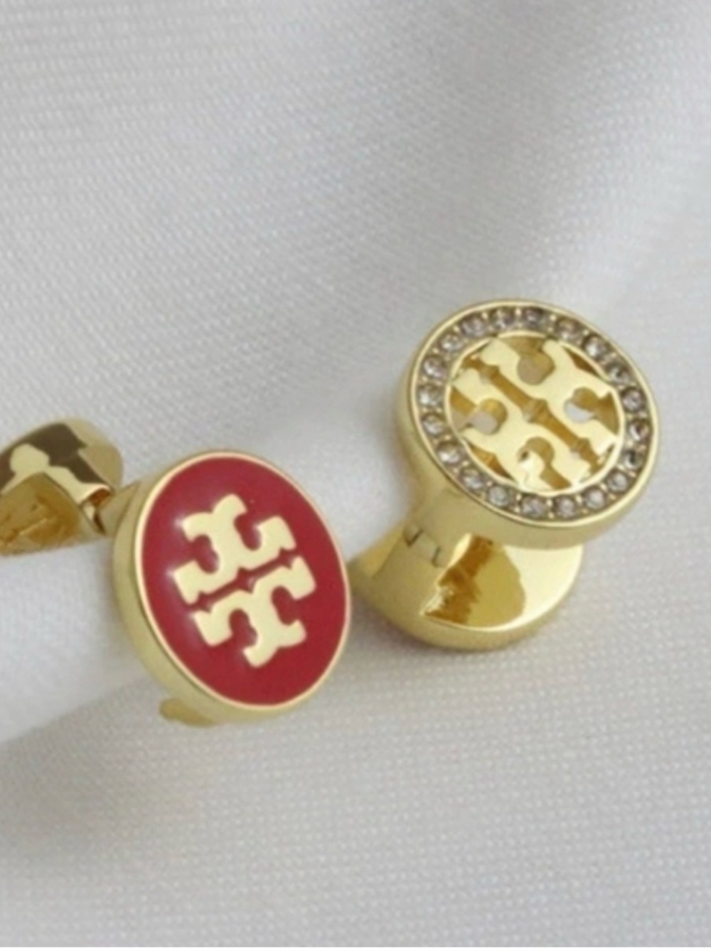 TORY BURCH - RED Reversible
Crystal Stud Earrings